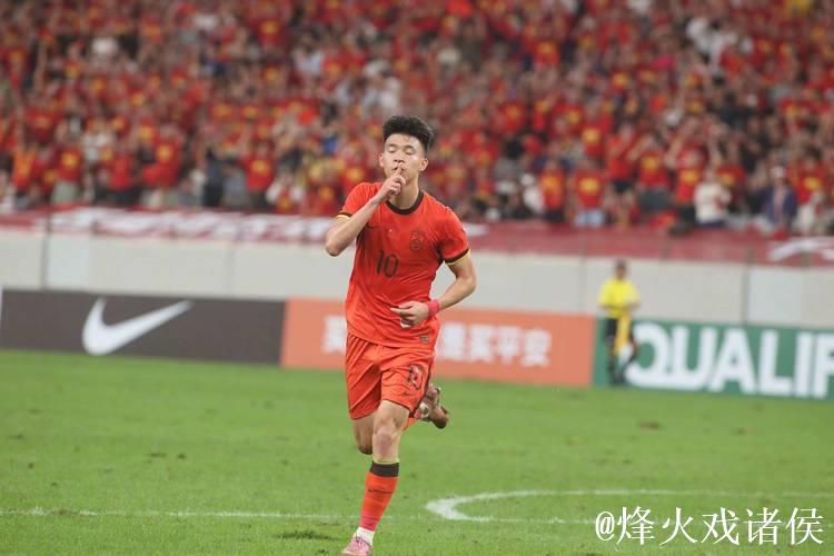 能否打破亚洲杯从未小组出线的尴尬历史，U23国足今晚首战伊拉克至关重要