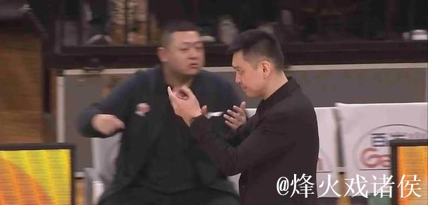 3点速读:辽宁胜北控,杨鸣夸强硬,沪媒看好9号冲国家队 3点速读:辽宁胜北控,杨鸣夸强硬,沪媒看好9号冲国家队